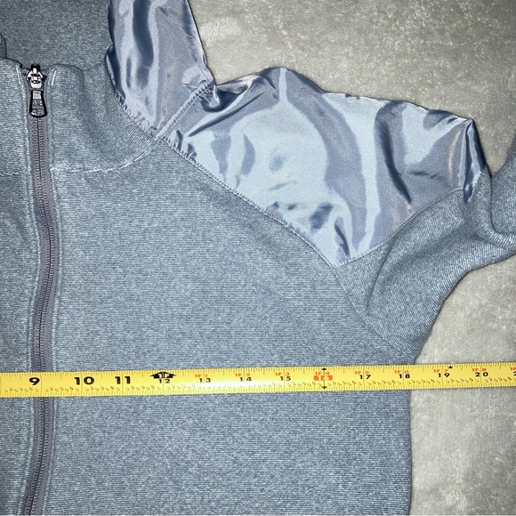Under Armour Women s Gray Zip Up Cold Gear Loose Fitted Sweatshirt Size XS - Picture 9 of 11